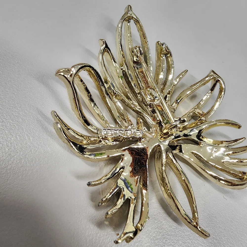 Vintage Gold Tone Starburst Leaf Brooch Pin Mid Century Modern Abstract